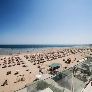 https://riviera-mare-beach-life.emilia-romagnahotels.net